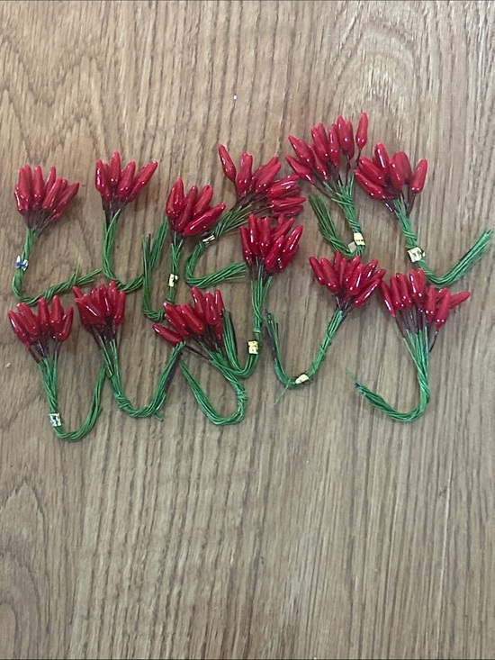Other - Red Peppers Pick Bundles with Green Stems 12 each bundle